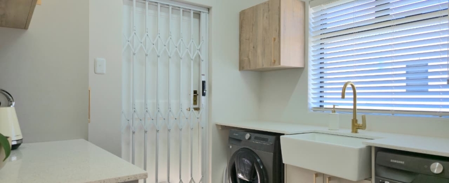 3 Bedroom Property for Sale in Kleinbaai Western Cape